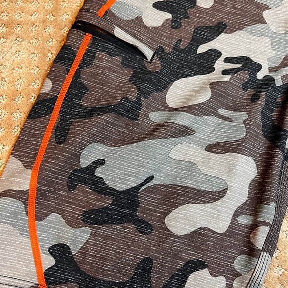 O’Neill Hyperfreak Camo Board Shorts XLONG Outdoor Camping Hiking Hunting EUC 32 - Picture 2 of 10